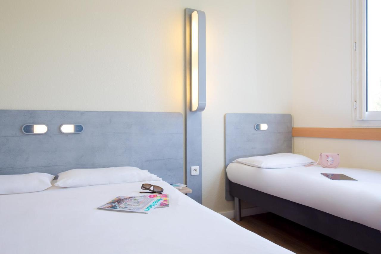 ibis budget Aubagne Paluds Agora Bagian luar foto