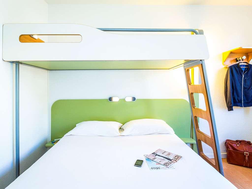 ibis budget Aubagne Paluds Agora Ruang foto