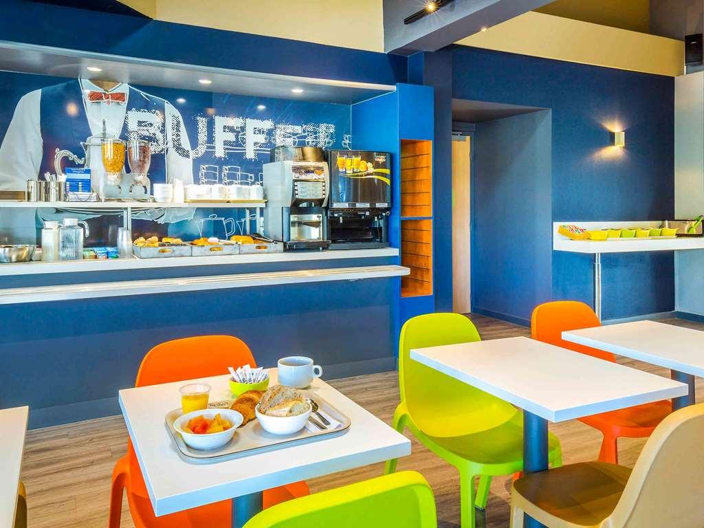 ibis budget Aubagne Paluds Agora Bagian luar foto