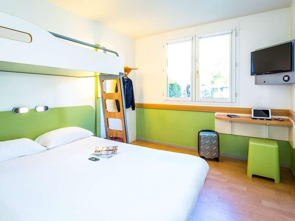 ibis budget Aubagne Paluds Agora Ruang foto